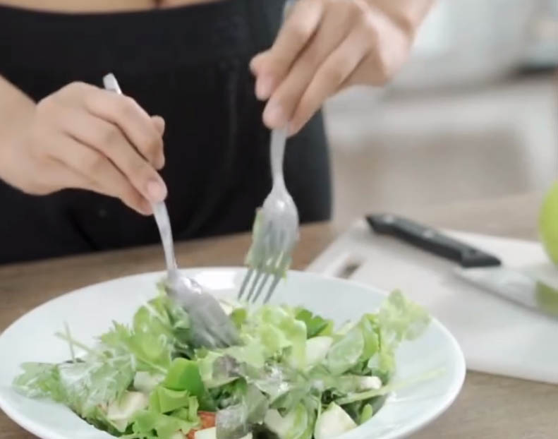 Cómo debe ser la alimentación durante los primeros días después de una cirugía bariátrica?